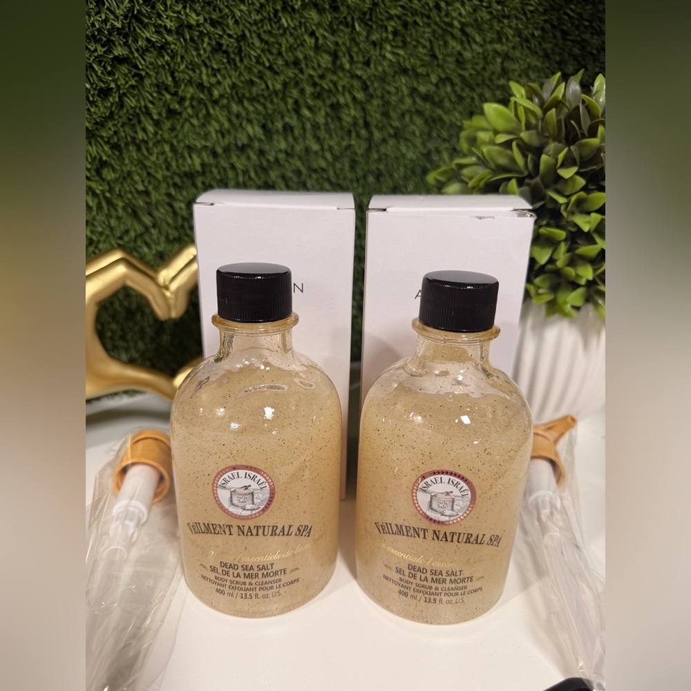 Avon Dead Sea Salt Exfoliating Scrub - bundle of 2